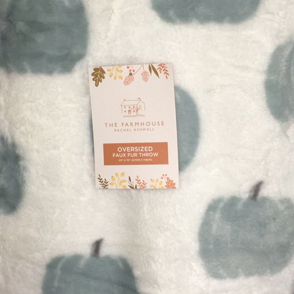 Rachel Ashwell Blue Pumpkin Faux Fur Throw Blanket Thanksgiving Fall Decor Soft - Picture 4 of 7